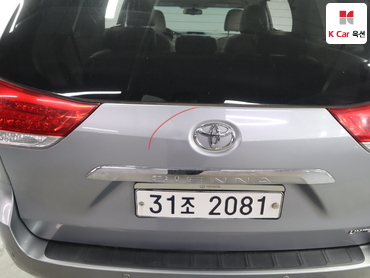 2014 - toyota sienna