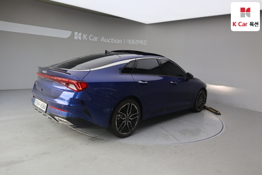 2023 - kia k5