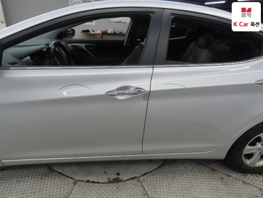 2015 - hyundai avante