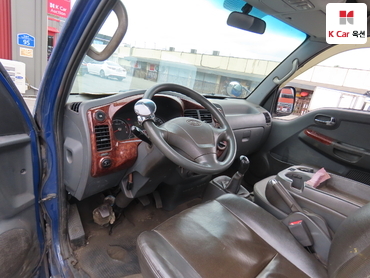 2009 - kia bongo iii