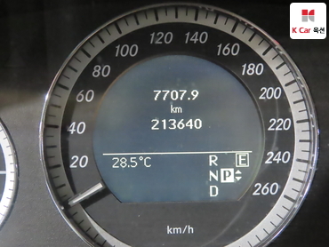 2011 - mercedes-benz e300