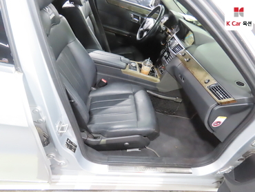 2011 - mercedes-benz e300
