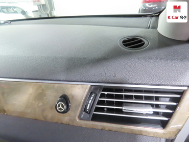 2011 - mercedes-benz e300