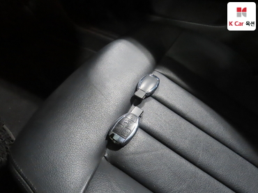 2011 - mercedes-benz e300