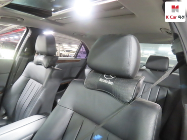 2011 - mercedes-benz e300