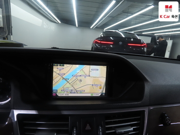 2011 - mercedes-benz e300