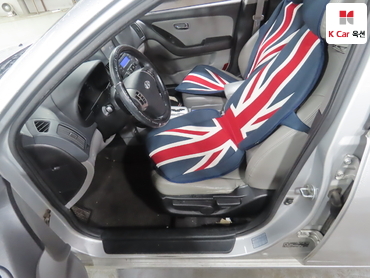 2010 - hyundai avante