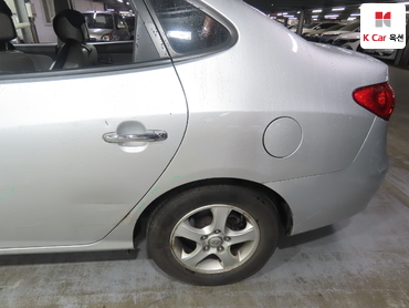 2010 - hyundai avante