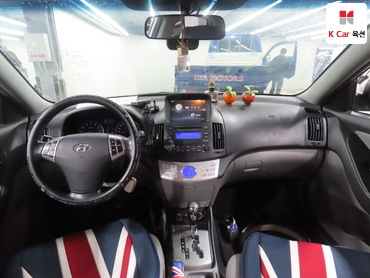 2010 - hyundai avante