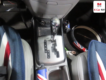 2010 - hyundai avante