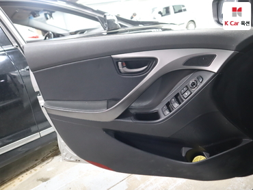 2012 - hyundai avante