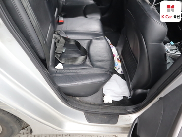 2012 - hyundai avante