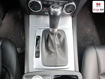 2012 - mercedes-benz c200