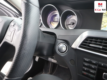 2012 - mercedes-benz c200
