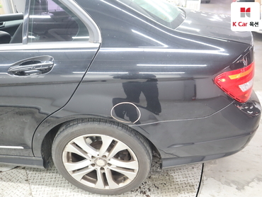 2012 - mercedes-benz c200