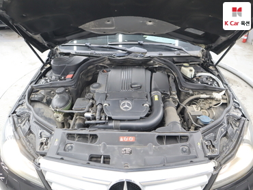 2012 - mercedes-benz c200