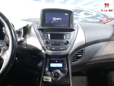 2014 - hyundai avante