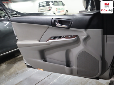 2012 - toyota camry