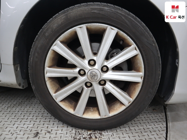 2012 - toyota camry