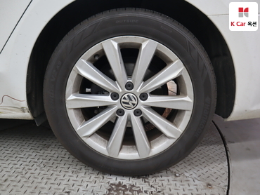 2014 - volkswagen passat