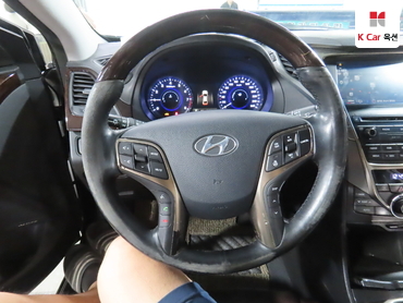 2014 - hyundai grandeur