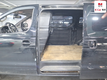 2014 - hyundai grand starex