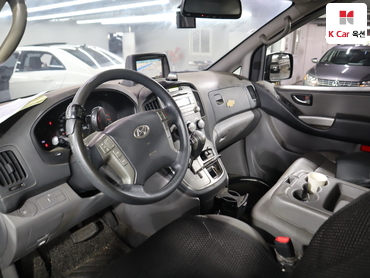 2014 - hyundai grand starex