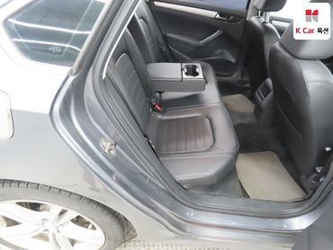 2012 - volkswagen passat
