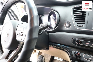 2017 - kia carnival
