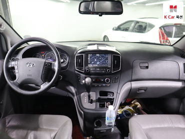 2018 - hyundai grand starex