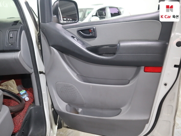 2018 - hyundai grand starex