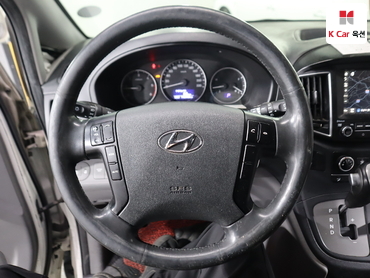 2018 - hyundai grand starex