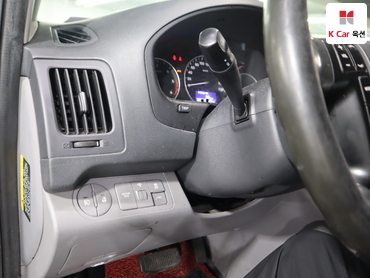 2018 - hyundai grand starex