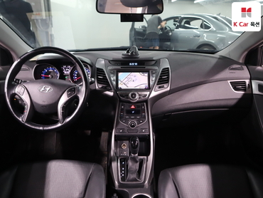 2015 - hyundai avante
