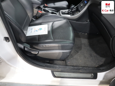2015 - hyundai avante