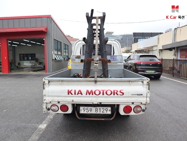 2016 - kia bongo iii