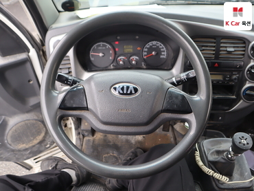 2016 - kia bongo iii