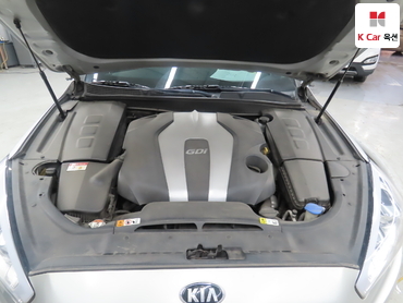 2015 - kia k9