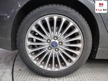 2015 - ford mondeo