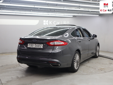 2015 - ford mondeo