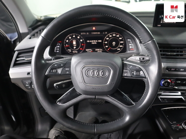 2019 - audi q7