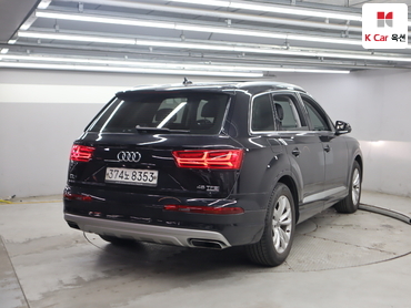 2019 - audi q7