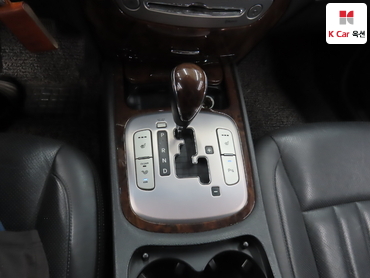 2010 - hyundai bh330