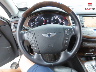2010 - hyundai bh330