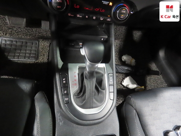 2022 - kia k3