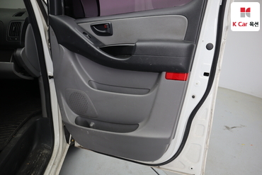 2014 - hyundai grand starex