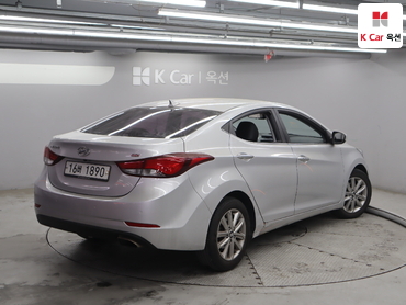2014 - hyundai avante