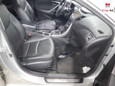 2014 - hyundai avante
