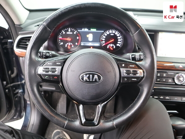 2017 - kia k7