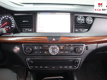 2017 - kia k7